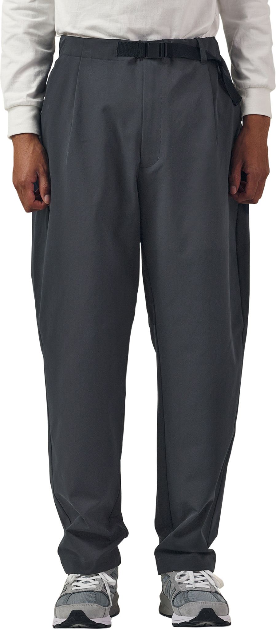 Goldwin One Tuck Tapered Stretch Pants - Men's